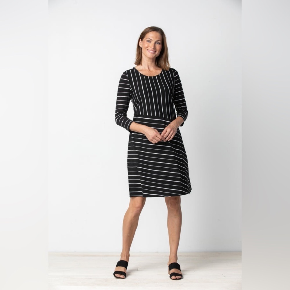 HABITAT Soho Stripe Swing Dress Shift Black White Womens Size Large Asymmetrical